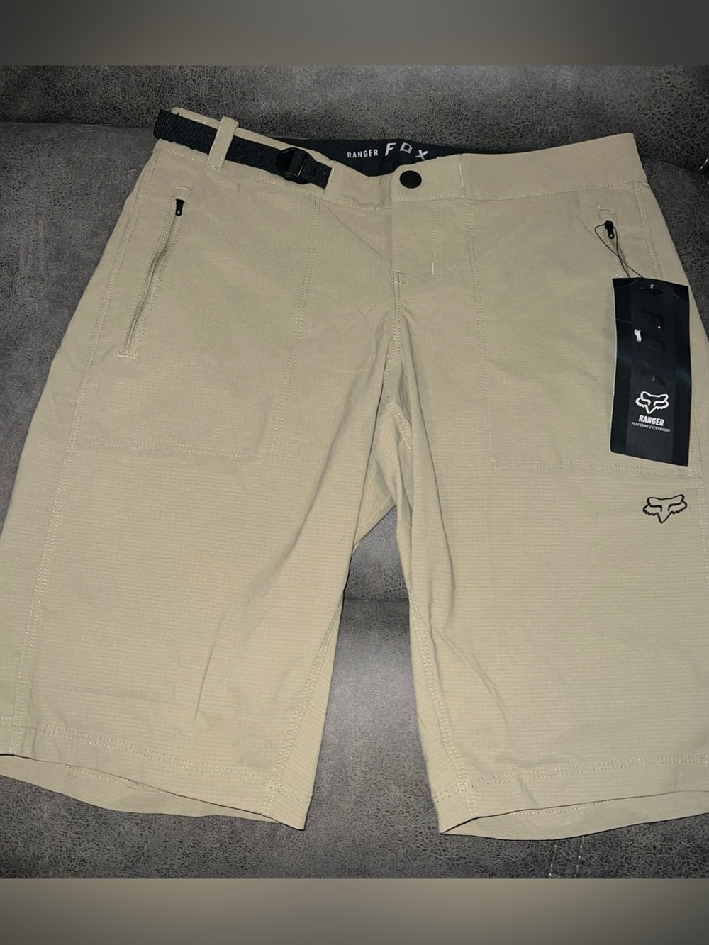 Fox racing Ranger women’s small Beige biking Performance Shorts
